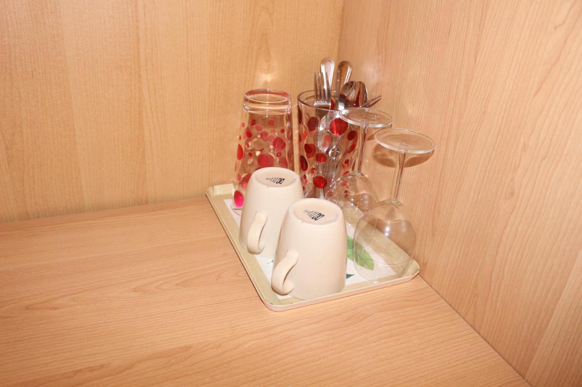 Ensuite Master Bedroom, Private Bathroom, Inside Family Home, Walking Distance To Harry Potter วัตฟอร์ด ภายนอก รูปภาพ